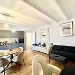 New Stylish 3-room On Lungarno *