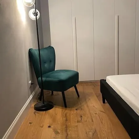 New Stylish 3-room On Lungarno Apartamento